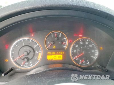Zdjęcie 9 z 11 samochodu: 2014 NISSAN ARMADA SV VIN:5N1BA0ND4EN610457 - miniatura