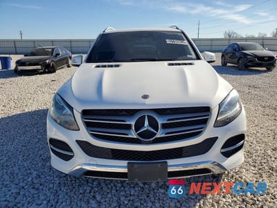 Piąte zdjęcie samochodu w środku: 2018 MERCEDES-BENZ GLE 350 VIN:4JGDA5JB9JB156308 - miniatura