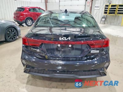 Zdjęcie 6 z 12 samochodu: 2024 KIA FORTE LX VIN:3KPF24AD0RE829975 - miniatura