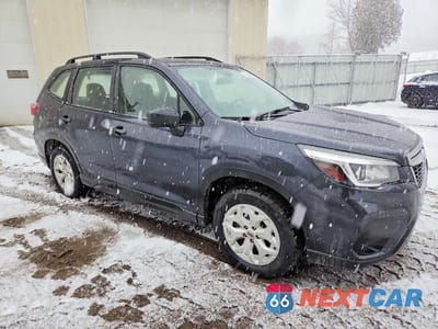 Czwarte zdjęcie samochodu z boku: 2019 SUBARU FORESTER VIN:JF2SKACC1KH530465 - miniatura