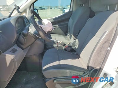 Zdjęcie 7 z 14 samochodu: 2016 NISSAN NV200 DELIVERY VAN VIN:3N6CM0KN4GK697604 - miniatura