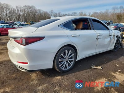 Trzecie zdjęcie samochodu z tyłu: 2020 LEXUS ES 350 VIN:58ADZ1B10LU078038 - miniatura