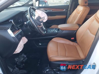 Zdjęcie 7 z 12 samochodu: 2024 CADILLAC XT5 PREMIUM LUXURY VIN:1GYKNDRS1RZ729794 - miniatura