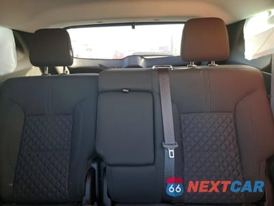 Zdjęcie 10 z 13 samochodu: 2019 CHEVROLET BLAZER 1LT VIN:3GNKBBRA6KS583168 - miniatura