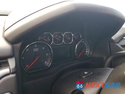 Zdjęcie 9 z 12 samochodu: 2019 CHEVROLET TAHOE K1500 LT VIN:1GNSKBKC6KR133647 - miniatura