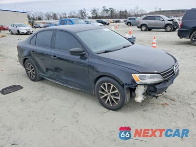 Czwarte zdjęcie samochodu z boku: 2016 VOLKSWAGEN JETTA SE VIN:3VWD67AJ3GM210600 - miniatura