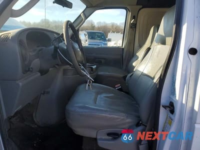 Zdjęcie 7 z 13 samochodu: 2007 FORD ECONOLINE E150 VAN VIN:1FTNE14W67DB23140 - miniatura