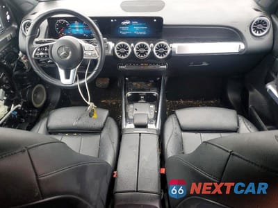 Zdjęcie 8 z 12 samochodu: 2023 MERCEDES-BENZ EQB 300 4MATIC VIN:W1N9M0KB0PN066709 - miniatura