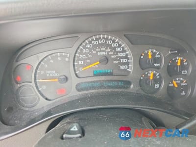 Zdjęcie 9 z 12 samochodu: 2004 CHEVROLET TAHOE K1500 VIN:1GNEK13Z44R306479 - miniatura