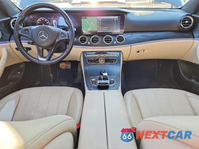 Zdjęcie 8 z 12 samochodu: 2018 MERCEDES-BENZ E 300 4MATIC VIN:WDDZF4KB4JA400317 - miniatura