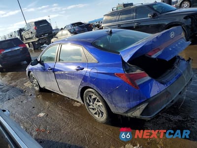 Drugie zdjęcie samochodu z przodu: 2024 HYUNDAI ELANTRA SEL VIN:KMHLM4DG9RU738462 - miniatura