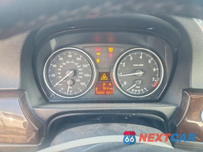 Zdjęcie 9 z 11 samochodu: 2011 BMW 328 XI SULEV VIN:WBAPK5G56BNN27440 - miniatura