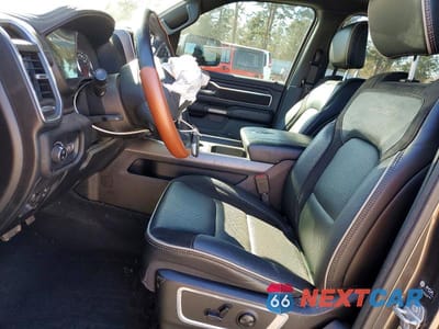 Zdjęcie 7 z 12 samochodu: 2023 RAM 1500 LARAMIE VIN:1C6SRFJT4PN502802 - miniatura