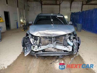 Piąte zdjęcie samochodu w środku: 2018 CHEVROLET TRAVERSE LT VIN:1GNEVGKW0JJ186997 - miniatura