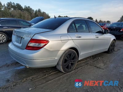 Trzecie zdjęcie samochodu z tyłu: 2008 MERCEDES-BENZ C 300 4MATIC VIN:WDDGF81X98F093266 - miniatura