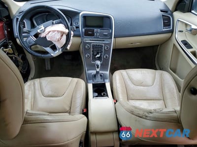 Zdjęcie 8 z 14 samochodu: 2014 VOLVO XC60 3.2 VIN:YV4952DL3E2520193 - miniatura