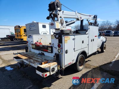 Trzecie zdjęcie samochodu z tyłu: 2012 DODGE RAM 5500 UTILITY / SERVICE TRUCK VIN:3C7WDNBLXCG229064 - miniatura