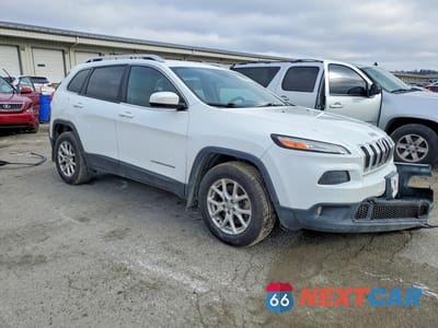 Czwarte zdjęcie samochodu z boku: 2015 JEEP CHEROKEE LATITUDE VIN:1C4PJMCS5FW759152 - miniatura