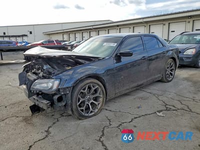2017 CHRYSLER 300 S 2C3CCABG2HH558481 - główne zdjęcie licytacji z USA - miniatura