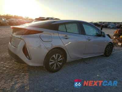 Trzecie zdjęcie samochodu z tyłu: 2017 TOYOTA PRIUS PRIME PREMIUM VIN:JTDKARFP7H3002191 - miniatura
