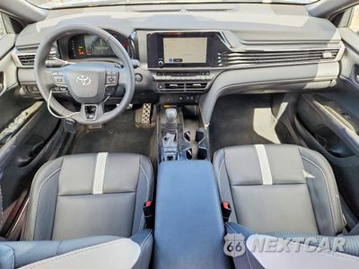 Zdjęcie 8 z 13 samochodu: 2025 TOYOTA CAMRY XSE VIN:4T1DBADK1SU509759 - miniatura