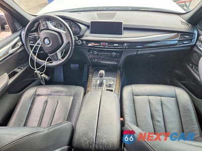 Zdjęcie 8 z 12 samochodu: 2018 BMW X5 XDRIVE35I VIN:5UXKR0C56JL073717 - miniatura