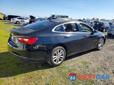 Trzecie zdjęcie samochodu z tyłu: 2017 CHEVROLET MALIBU LT VIN:1G1ZE5ST0HF197086 - miniatura