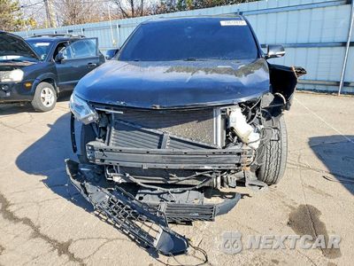 Piąte zdjęcie samochodu w środku: 2018 CHEVROLET TRAVERSE PREMIER VIN:1GNERKKW1JJ119137 - miniatura