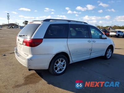 Trzecie zdjęcie samochodu z tyłu: 2005 TOYOTA SIENNA VIN:5TDBA22C15S053190 - miniatura