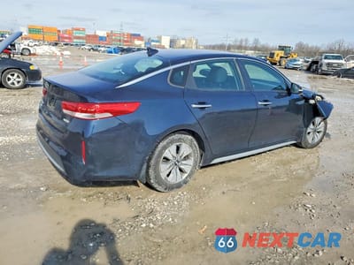 Trzecie zdjęcie samochodu z tyłu: 2018 KIA OPTIMA HYBRID VIN:KNAGT4LE9J5023122 - miniatura