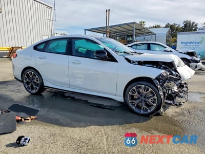 Czwarte zdjęcie samochodu z boku: 2026 BMW 228 VIN:WBA83GG00T7U74872 - miniatura