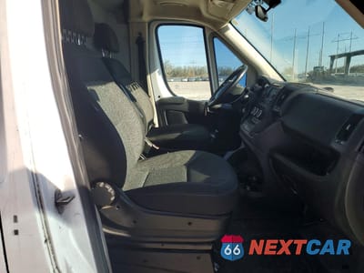 Zdjęcie 11 z 13 samochodu: 2017 RAM PROMASTER 2500 DELIVERY VAN VIN:3C6TRVDG1HE527952 - miniatura