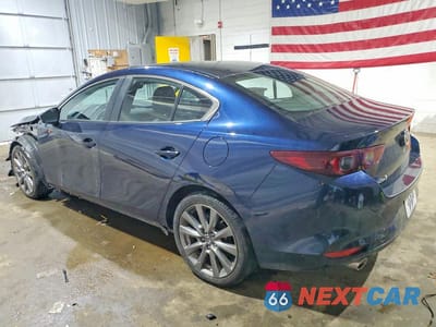 Drugie zdjęcie samochodu z przodu: 2024 MAZDA 3 PREFERRED VIN:3MZBPACM3RM404779 - miniatura