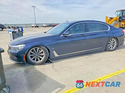 2018 BMW 740 XE WBA7J2C52JB246288 - główne zdjęcie licytacji z USA - miniatura