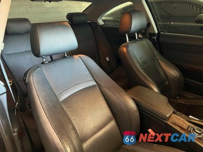 Zdjęcie 6 z 11 samochodu: 2011 BMW 328 I VIN:WBAKE3C50BE557478 - miniatura