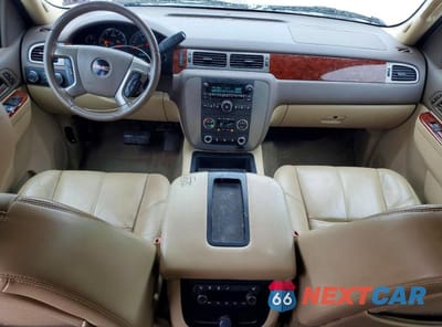 Zdjęcie 8 z 13 samochodu: 2010 GMC YUKON XL K1500 SLT VIN:1GKUKKE34AR245508 - miniatura