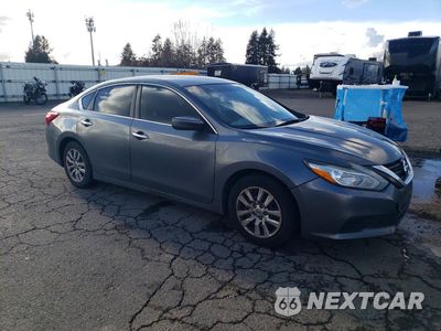 Czwarte zdjęcie samochodu z boku: 2016 NISSAN ALTIMA 2.5 VIN:1N4AL3AP5GN312665 - miniatura