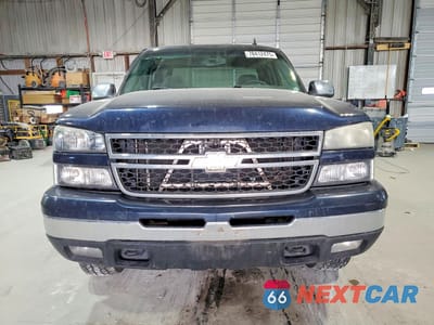 Piąte zdjęcie samochodu w środku: 2006 CHEVROLET SILVERADO K1500 VIN:2GCEK19B461335785 - miniatura