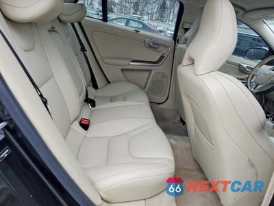 Zdjęcie 10 z 11 samochodu: 2016 VOLVO S60 PLATINUM VIN:LYV612TM5GB088929 - miniatura