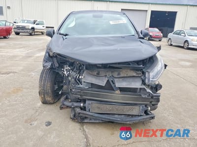 Piąte zdjęcie samochodu w środku: 2018 CHEVROLET TRAX LS VIN:3GNCJKSB5JL303937 - miniatura