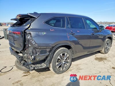 Trzecie zdjęcie samochodu z tyłu: 2023 TOYOTA HIGHLANDER L VIN:5TDKDRAH8PS512957 - miniatura