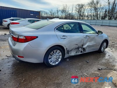 Trzecie zdjęcie samochodu z tyłu: 2013 LEXUS ES 350 BASE VIN:JTHBK1GG0D2011908 - miniatura