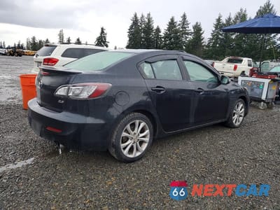 Trzecie zdjęcie samochodu z tyłu: 2010 MAZDA 3 S VIN:JM1BL1S6XA1181787 - miniatura