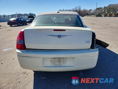 Zdjęcie 6 z 11 samochodu: 2010 CHRYSLER 300 TOURING VIN:2C3CA5CV0AH185277 - miniatura