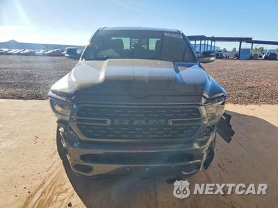 Piąte zdjęcie samochodu w środku: 2022 RAM 1500 BIG HORN VIN:1C6RREBTXNN431674 - miniatura