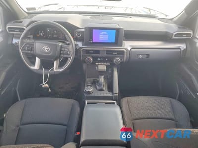 Zdjęcie 8 z 14 samochodu: 2025 TOYOTA 4RUNNER SR5 VIN:JTEVA5BR0S5043525 - miniatura