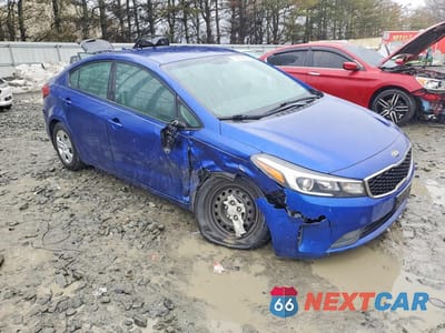 Czwarte zdjęcie samochodu z boku: 2017 KIA FORTE LX VIN:3KPFL4A7XHE107449 - miniatura