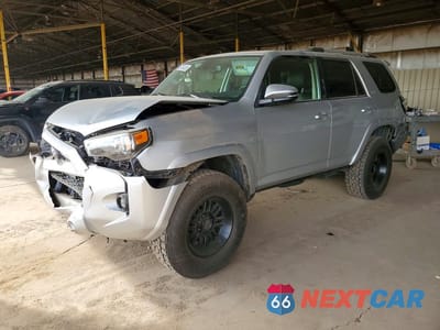 2021 TOYOTA 4RUNNER SR5 PREMIUM JTENU5JR8M5872547 - główne zdjęcie licytacji z USA - miniatura