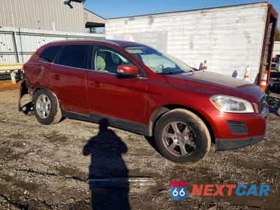 Czwarte zdjęcie samochodu z boku: 2011 VOLVO XC60 3.2 VIN:YV4952DL7B2174967 - miniatura