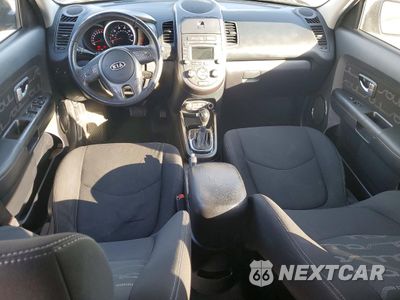 Zdjęcie 8 z 14 samochodu: 2012 KIA SOUL + VIN:KNDJT2A68C7428792 - miniatura